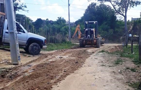 Camacã: Comunidade do Bairro da Portelinha II recebe serviço de Esgotamento Sanitário